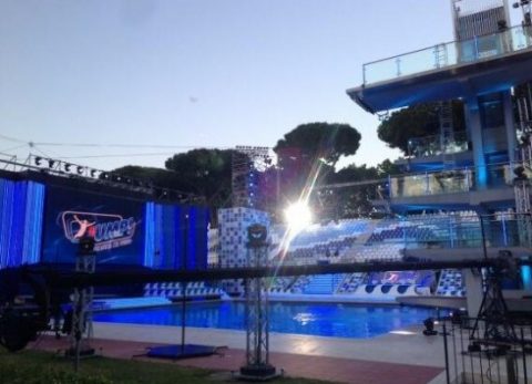 Ciccio Valenti il primo eliminato di Jump