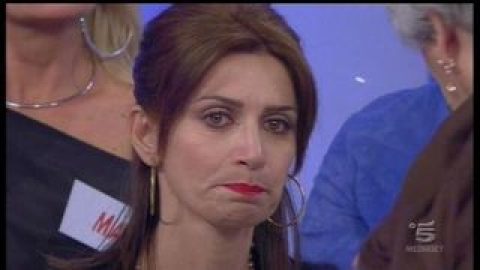 Uomini e Donne (e deliri): salvate il soldato Barbara