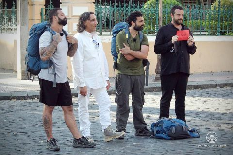 Pechino Express 2: la quarta puntata LIVE. Padre e figlio immuni. Agli Olimpionici anche la quarta tappa ed eliminano gli Amici.