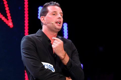 Italia’s Got Talent 5: la terza puntata di provini LIVE. Cantanti che non sanno cantare, comici che non fanno ridere e poco talento nell’aria!
