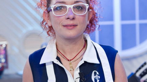 Fuori Nadia, Nicole passa tra i bianchi di Monica