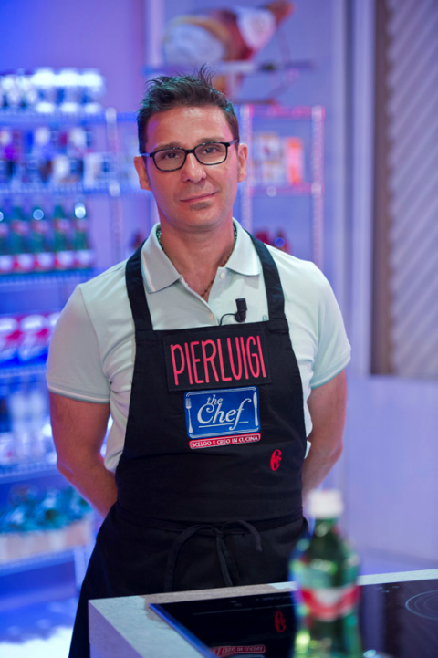The Chef: la sesta puntata LIVE. Pierluigi eliminato, perde la sfida con Monica. Nicole ancora la migliore.