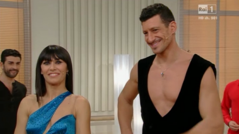 Ballando con le Stelle 9: la semifinale LIVE. Finale per Di Francisca, Perez, Testasecca, Lea T, Farnesi e Flaherty. Fuori Mastrangelo.