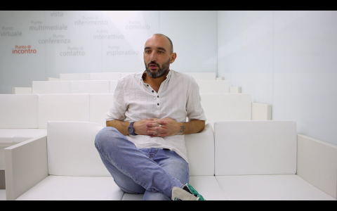 Reality House intervista Alan Scaffardi: “per i giudici l’età era un problema, vorrei vincesse Aba, ma non vincerà”.