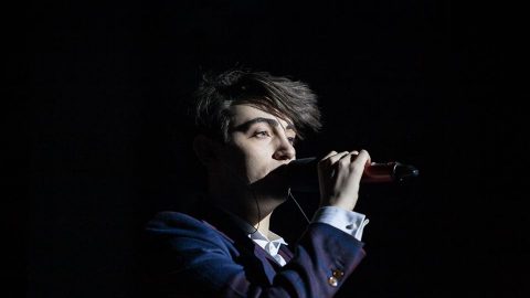 X Factor 7, la finale LIVE. MICHELE VINCE X FACTOR 7. Aba quarta, Violetta terza a sorpresa, Ape Escape secondi.