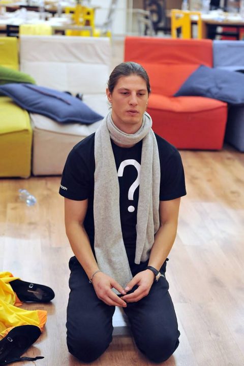 Vincenzo nuovo ballerino di latinoamericano, Nick si salva ancora. Il pubblico dà la maglia nera a Giacomo Paci.