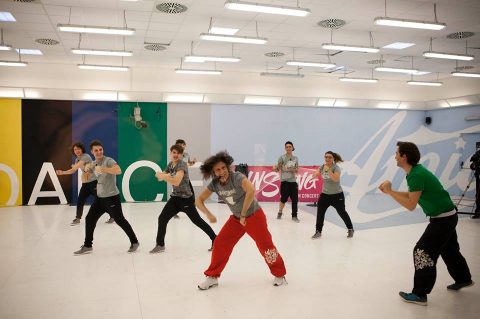 Daytime di Amici del 24 gennaio: Francesca in sfida sabato, maglietta nera anche per Angelo.
