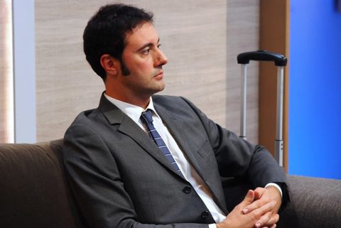 L’asta costa cara a Mario, rimangono in 7 a The Apprentice