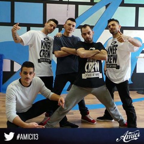 Tanti esami e tante sfide ma nessuna uscita. In compenso entra la Knef Crew