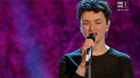 Sanremo parte con un tentato suicidio e parecchie canzoni che lo giustificano