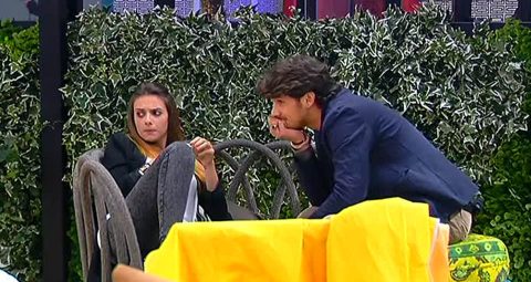 Giorno 28: Giovanni e Chicca non convincono tutti. Greta esasperata da Andrea