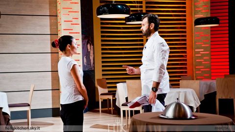 Hell’s Kitchen Italia: fuori Lorenza e Laura: 5 in giacca nera