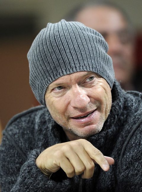 Daytime di Amici del 2 maggio: Biagio Antonacci quarto giudice, inediti per Nick e Giada
