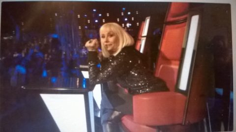 Seconda puntata LIVE: fuori altri 4, tra troppi complimenti e sfida di retweet